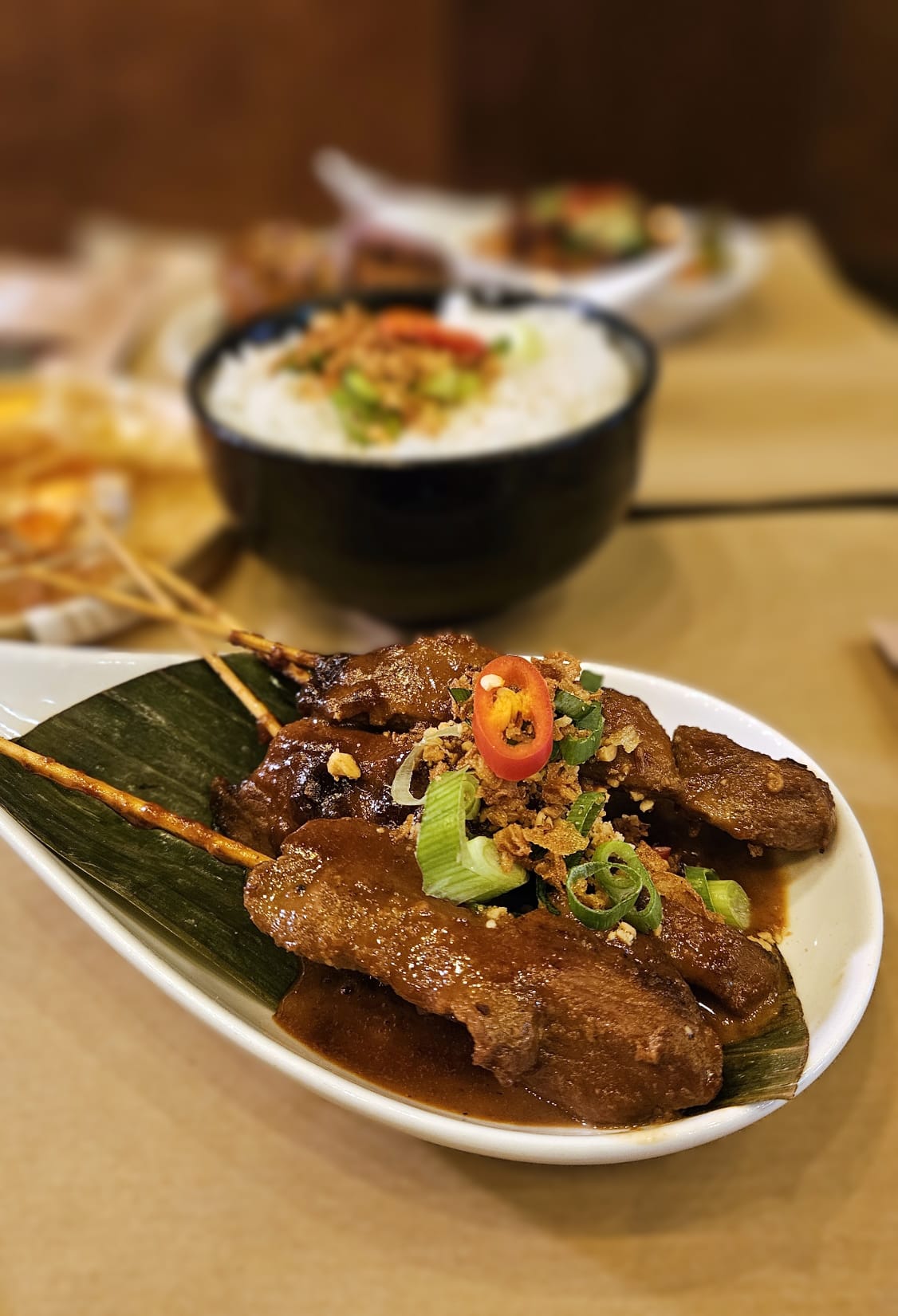 Saté Kambing, geitensaté van de grill